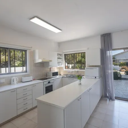 Ferienvilla Mo 3 Fuer 10 Personen In Tatil Evi Aya Napa